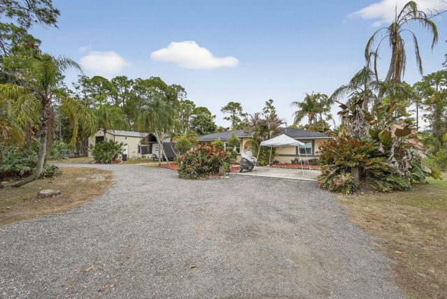 15773 85th Road N, Loxahatchee, FL 33470