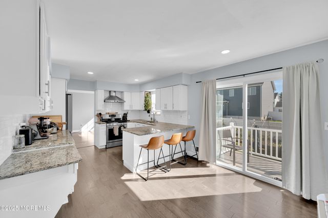 1521 Neptune Avenue, Beachwood, NJ 08722