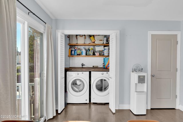 1521 Neptune Avenue, Beachwood, NJ 08722
