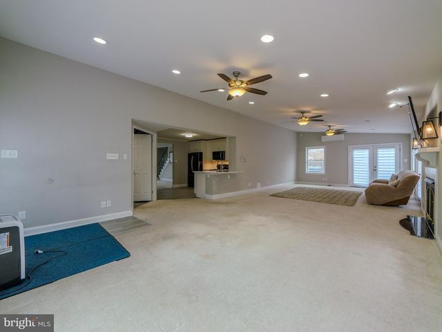 520 LINDSAY ST, Ridley Park, PA 19078