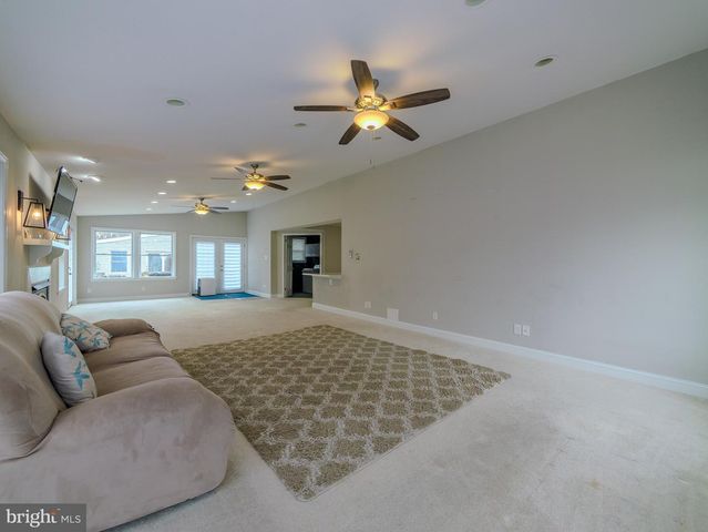 520 LINDSAY ST, Ridley Park, PA 19078