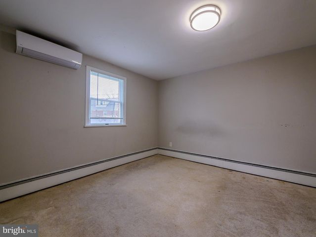 520 LINDSAY ST, Ridley Park, PA 19078