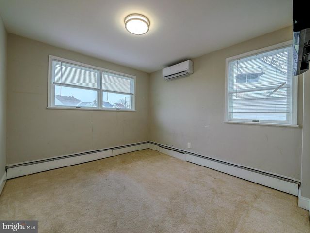 520 LINDSAY ST, Ridley Park, PA 19078