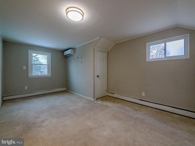 520 LINDSAY ST, Ridley Park, PA 19078