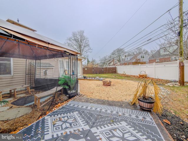 520 LINDSAY ST, Ridley Park, PA 19078