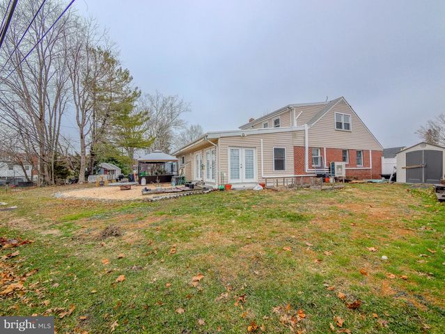 520 LINDSAY ST, Ridley Park, PA 19078