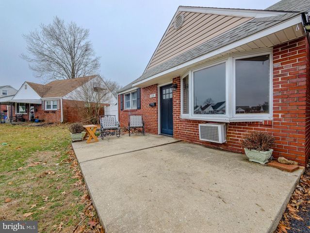 520 LINDSAY ST, Ridley Park, PA 19078