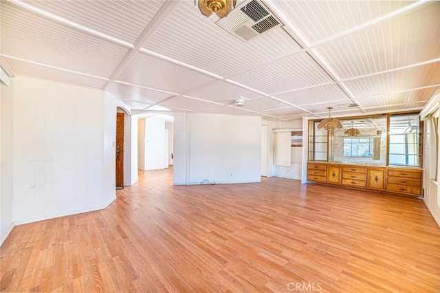 3883 Buchanan 67, Riverside, CA 92503