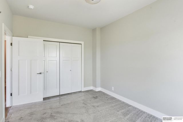 8508 Kilpatrick Parkway, Bennington, NE 68007