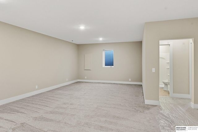 8508 Kilpatrick Parkway, Bennington, NE 68007