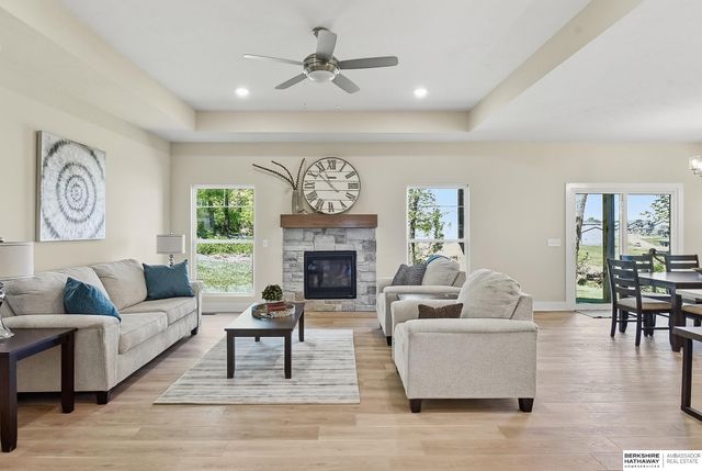 8508 Kilpatrick Parkway, Bennington, NE 68007