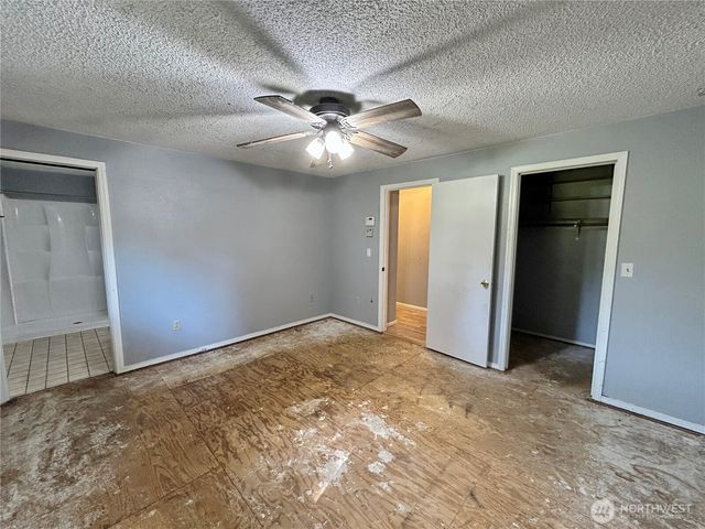 7305 38th Loop SE, Lacey, WA 98503