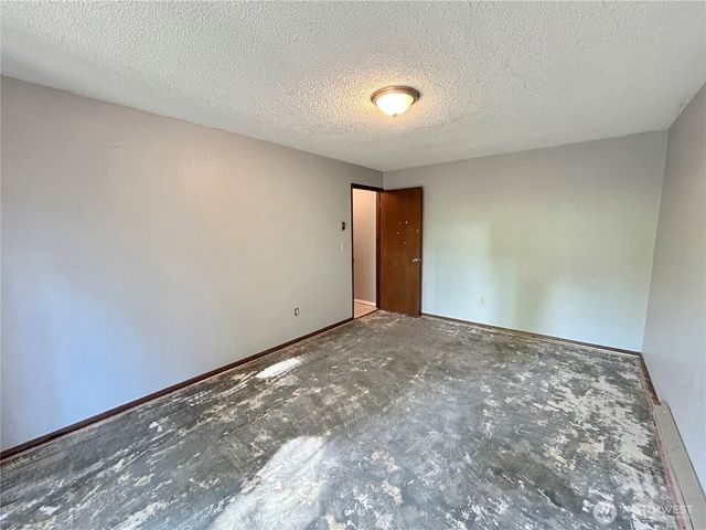 7305 38th Loop SE, Lacey, WA 98503