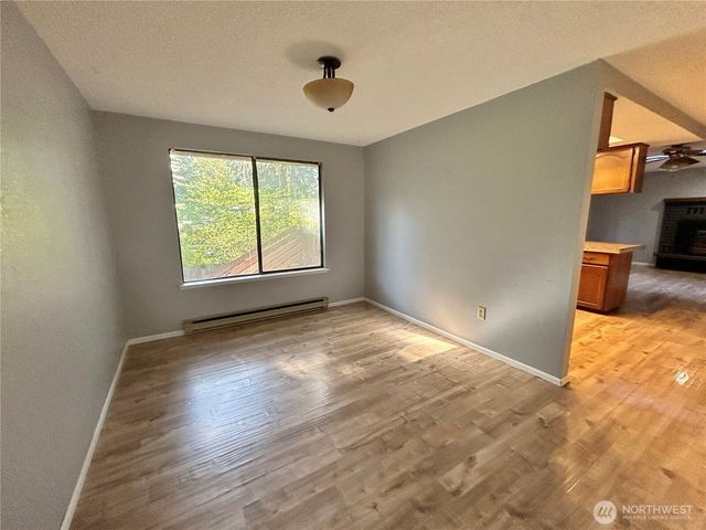 7305 38th Loop SE, Lacey, WA 98503