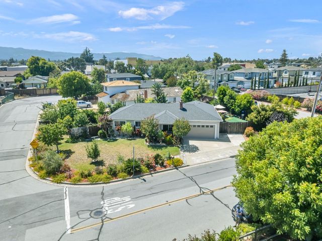 1341 Parsons Avenue, Campbell, CA 95008