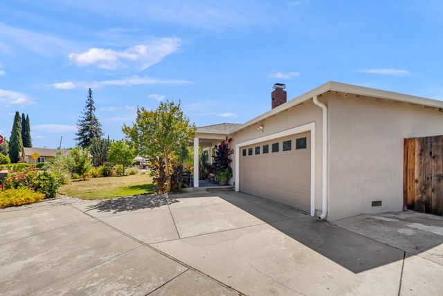 1341 Parsons Avenue, Campbell, CA 95008