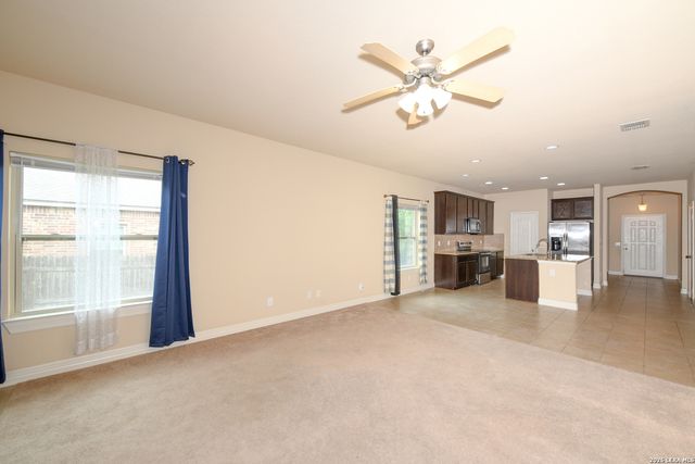 1128 Pelican, New Braunfels, TX 78130