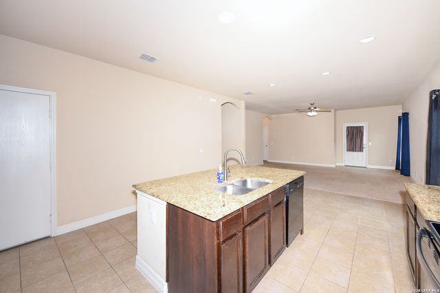 1128 Pelican, New Braunfels, TX 78130