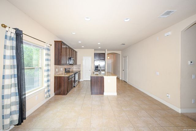 1128 Pelican, New Braunfels, TX 78130