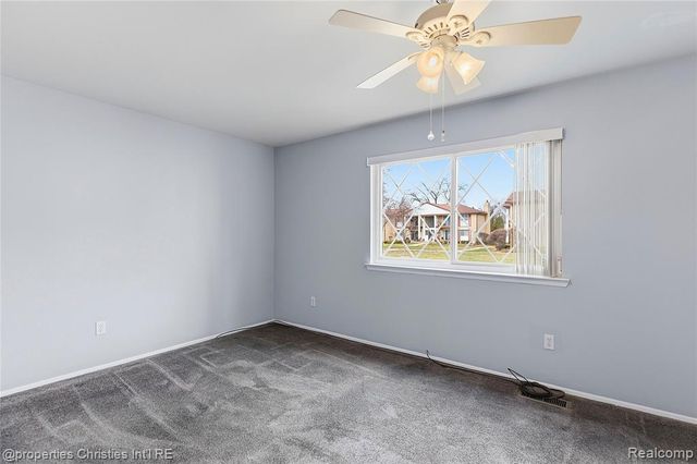 29240 Gloede Drive k13, Warren, MI 48088