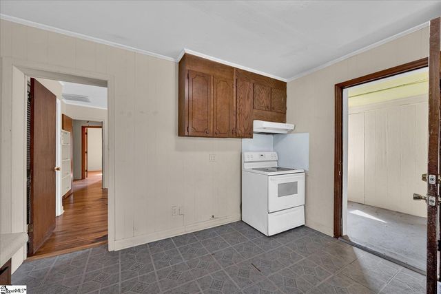 13 Eastview Street, Honea Path, SC 29654