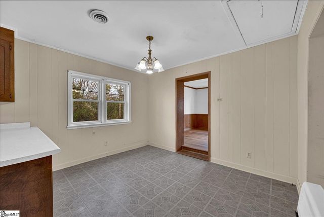 13 Eastview Street, Honea Path, SC 29654