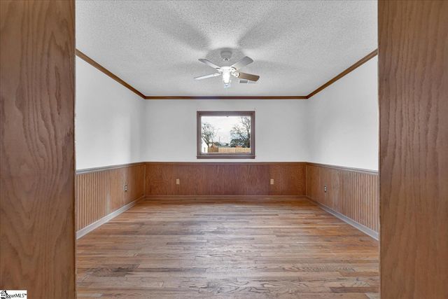 13 Eastview Street, Honea Path, SC 29654