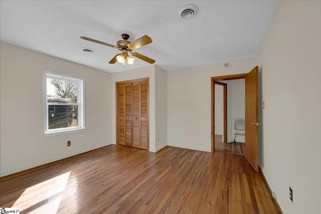 13 Eastview Street, Honea Path, SC 29654