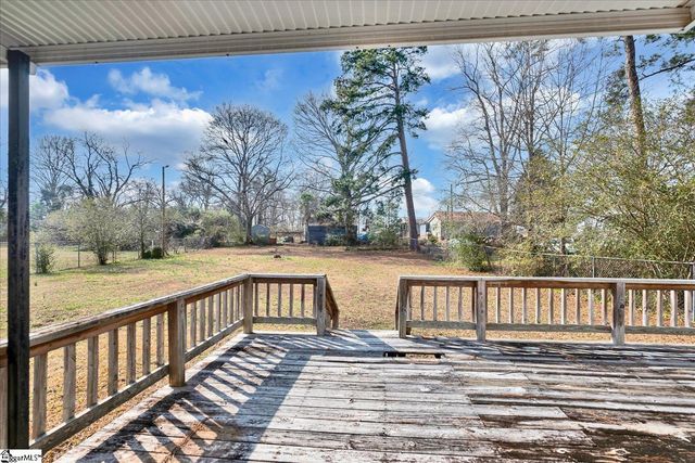 13 Eastview Street, Honea Path, SC 29654