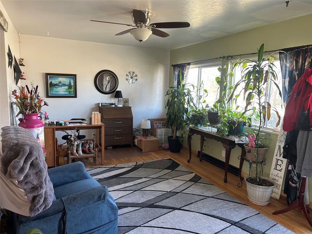 2807 S 2nd Avenue E, Newton, IA 50208