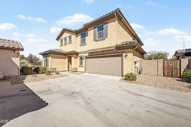 16332 W MORELAND Street, Goodyear, AZ 85338