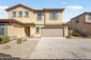 16332 W MORELAND Street, Goodyear, AZ 85338