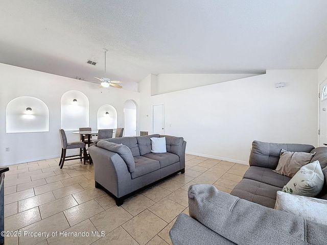 5388 Berrien Avenue, Spring Hill, FL 34608