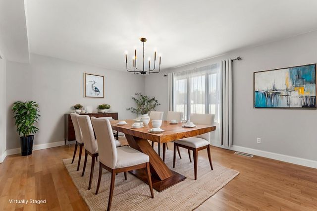 16255 Grant Street, Crown Point, IN 46307