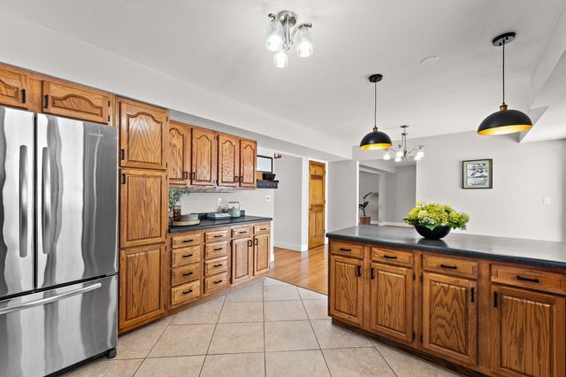 16255 Grant Street, Crown Point, IN 46307