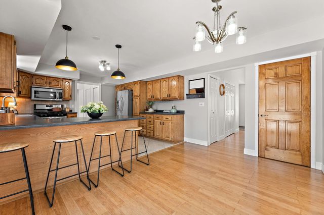 16255 Grant Street, Crown Point, IN 46307