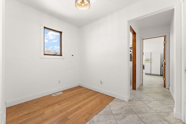 16255 Grant Street, Crown Point, IN 46307