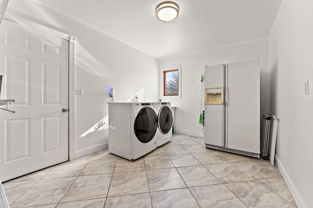 16255 Grant Street, Crown Point, IN 46307