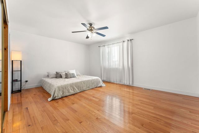 16255 Grant Street, Crown Point, IN 46307