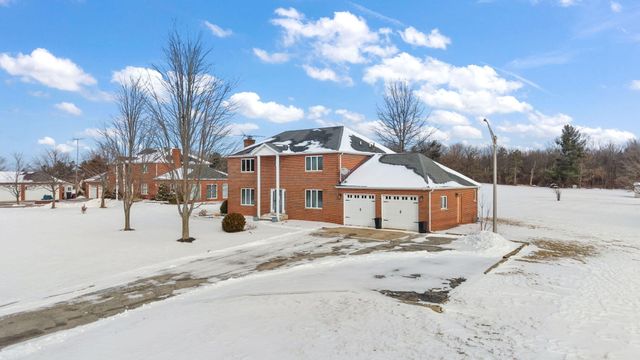 16255 Grant Street, Crown Point, IN 46307