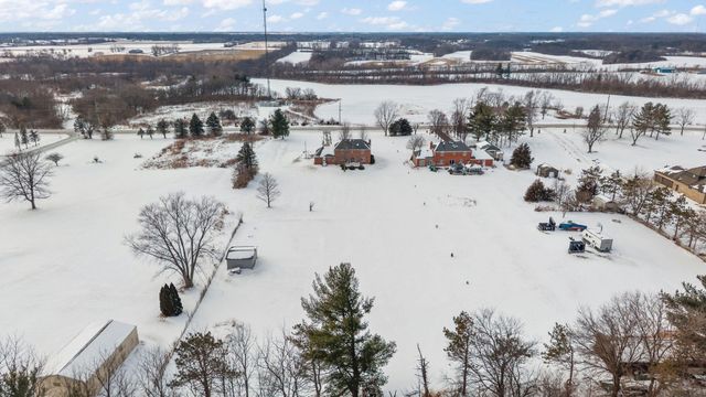 16255 Grant Street, Crown Point, IN 46307