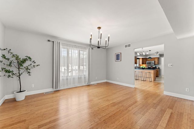 16255 Grant Street, Crown Point, IN 46307