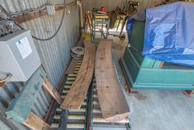 3135 E Valley Parkway, Escondido, CA 92027