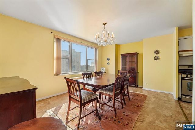 2000 Linwood Avenue 11A, Fort Lee, NJ 07024