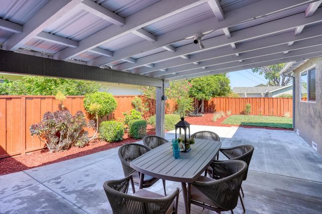 2747 Donovan Avenue, Santa Clara, CA 95051