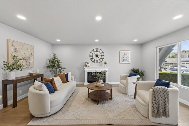 2747 Donovan Avenue, Santa Clara, CA 95051