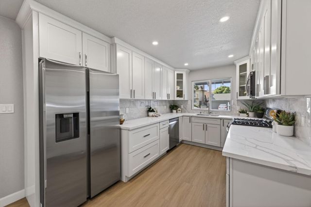 2747 Donovan Avenue, Santa Clara, CA 95051