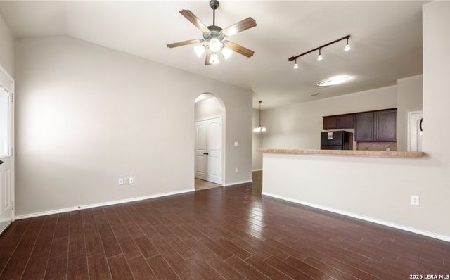 949 Brown Rock, New Braunfels, TX 78130