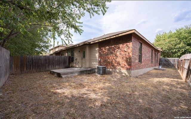 949 Brown Rock, New Braunfels, TX 78130