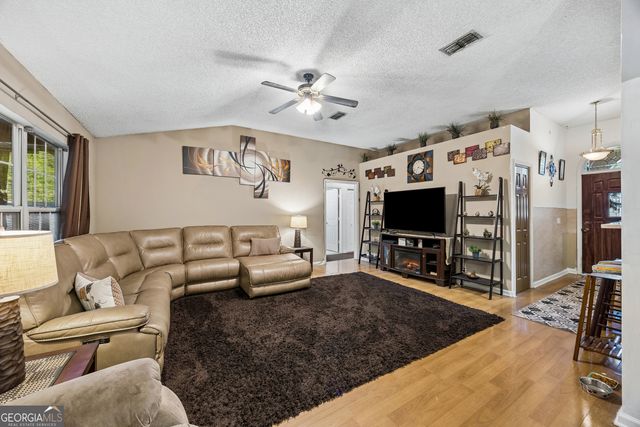 602 Hunt Club Road, St. Marys, GA 31558